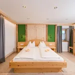 Kleine Bio Tiefenbach Otel Schladming