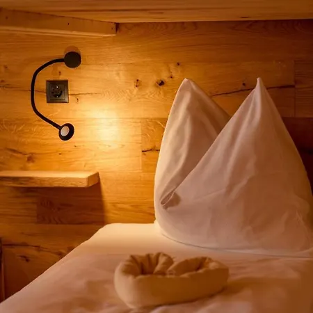 Hotel Kleine Bio Tiefenbach *