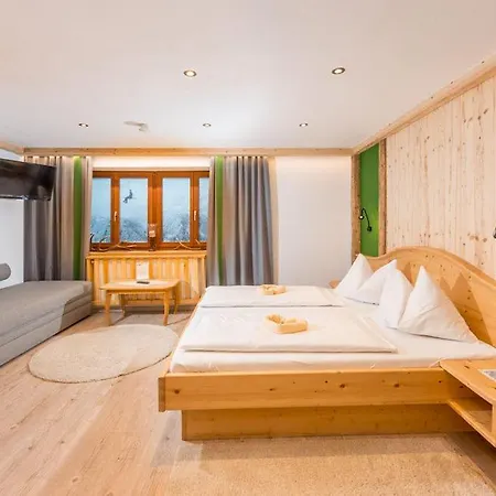 Hotel Kleine Bio Tiefenbach