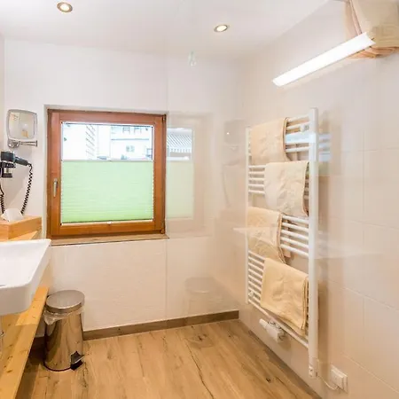 Otel Kleine Bio Tiefenbach *