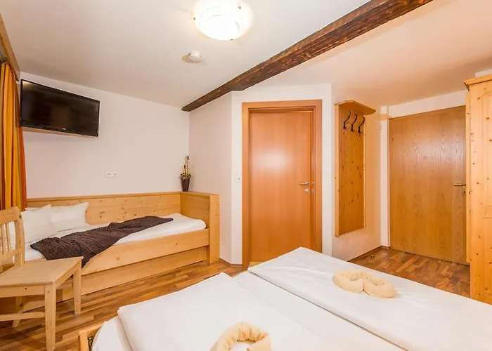 Kleine Bio Tiefenbach Hotel